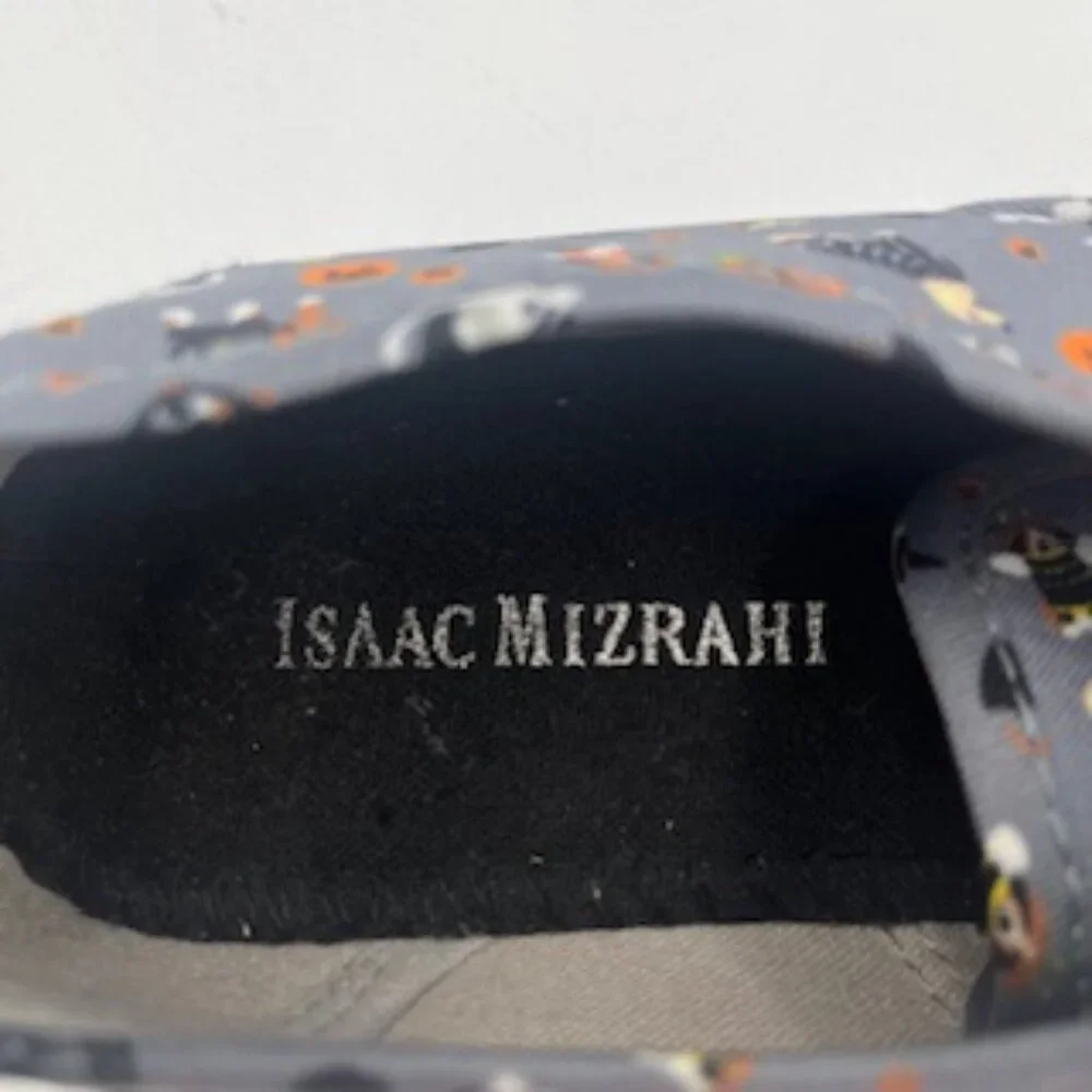 Isaac Mizrahi Puppy Dogs In Halloween Costume Sneakers‎ Women’s Size 8 shoes